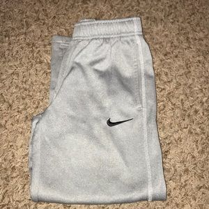 Nike Therma-fit sweatpants